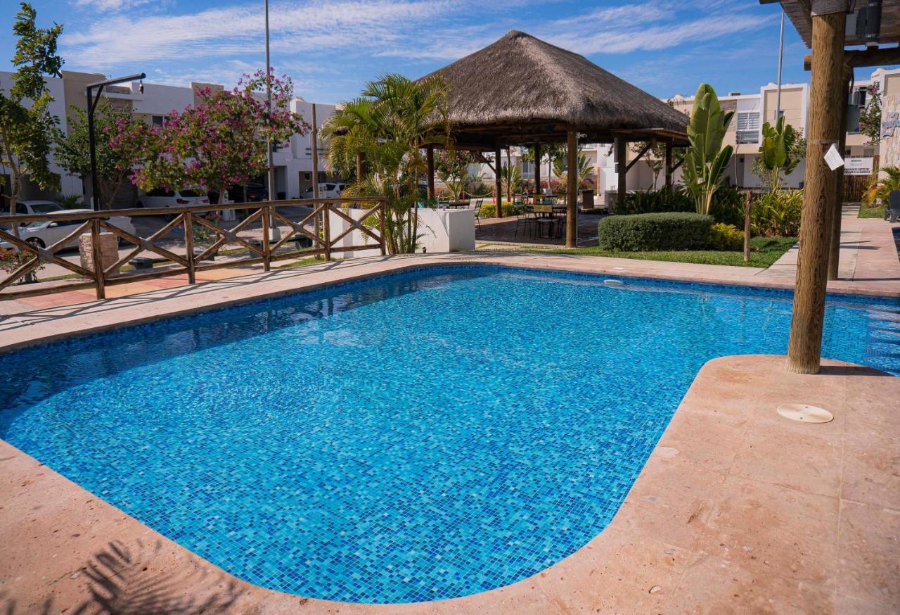 Вилла Casa En Privada Frente A La Playa Con Alberca! Масатлан Экстерьер фото